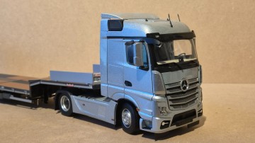 Mercedes-Benz Actros Bigspace 4x2 silver