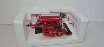 Horsch Pronto 4dc Universal Hobbies