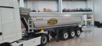 17849886 5f93 4bc0 9b23 1c21c8cb8e71