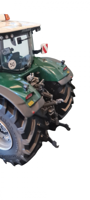 20250922175128 photoroom