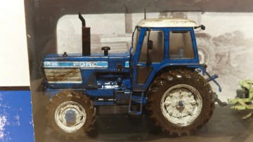 Ford TW-25 met Bomford Ploeg Limited Edition