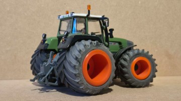 Fendt 926 Vario Siku verbouwd
