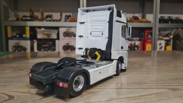 Mercedes Benz Actros Bigspace 4x2