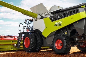 CLAAS LEXION 8600 with dual tyres + CONVIO 1380 North America edition
