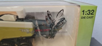 Claas Quadrant 3400 Sima 2007 edition Universal Hobbies