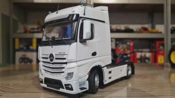Mercedes Benz Actros Bigspace 4x2