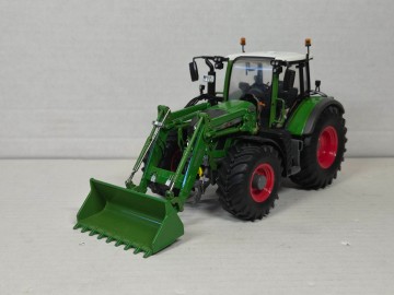 Fendt Vario 722 Universal Hobbies