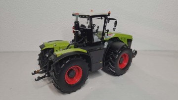 Claas Xerion 4500 Wiking