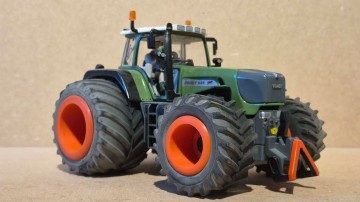 Fendt 926 Vario Siku verbouwd