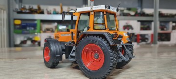 Fendt Favorit 514C Kommunal Weise Toys