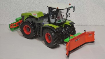 Claas Xerion 4500 Wiking