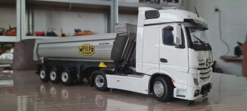 Af246b01 00c1 496e b4cf d84f7b88ff28