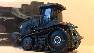 Challenger MT775E  Stealth Matt Black