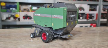Fendt 2900V ronde balen pers