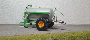 Joskin 3500 L tank Universal Hobbies