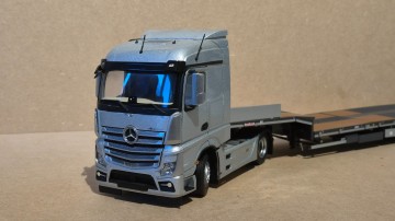 Mercedes-Benz Actros Bigspace 4x2 silver