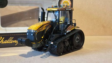 Challenger MT765D Field Viper