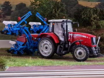 Monosem NG Plus4 TFC-8R Universal Hobbies