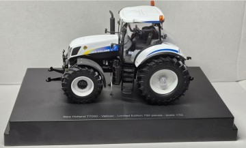 New Holland t7050 Vatican limited 750 stuks  Zonder doos en kartonnen achterkant.