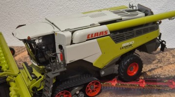 Claas Lexion 8900 TT Marge Models limited edition 2000 stuks