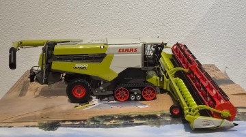 Claas Lexion 8900 TT Marge Models limited edition 2000 stuks