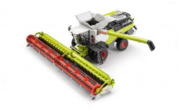 CLAAS LEXION 8600 with dual tyres + CONVIO 1380 North America edition